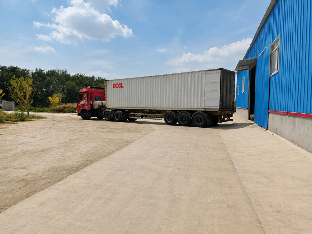 Loading 40HQ container of non-sterile medical cotton products for export